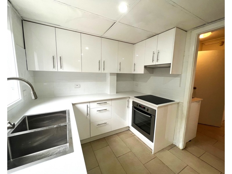 8/369 Stacey Street, Bankstown NSW 2200