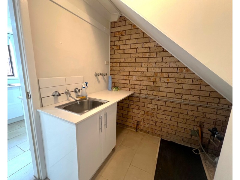 8/369 Stacey Street, Bankstown NSW 2200