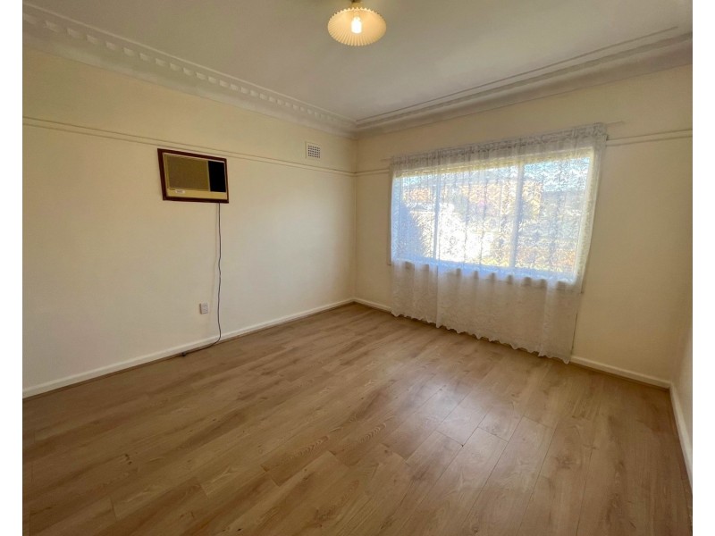 6 Olive Street, Condell Park NSW 2200