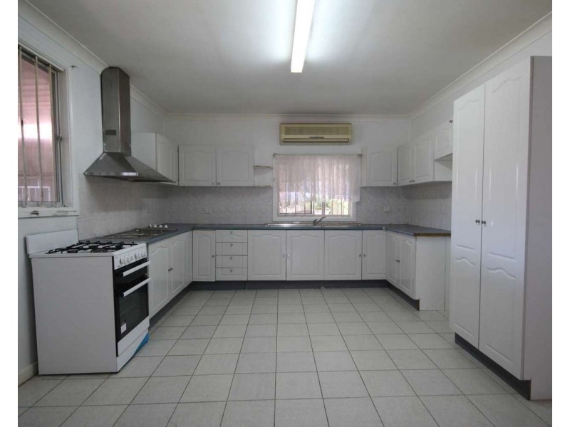 9 Gowrie Avenue, Punchbowl NSW 2196