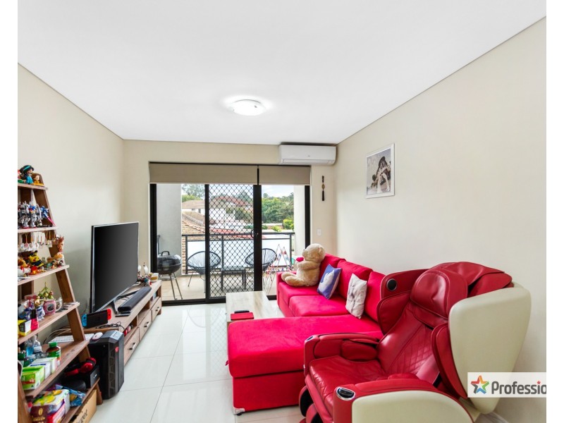 16/27 Reynolds Avenue, Bankstown NSW 2200