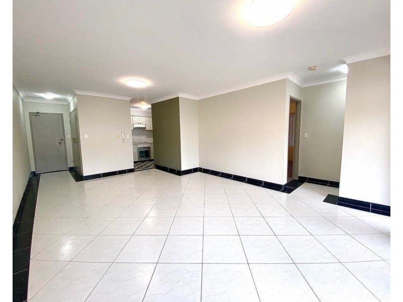 4/1-5 Dudley Avenue, Bankstown NSW 2200