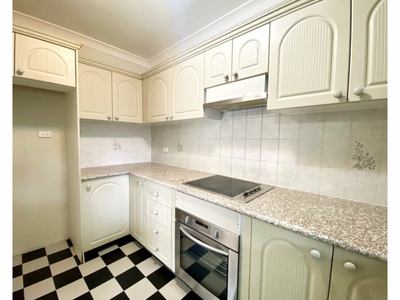 4/1-5 Dudley Avenue, Bankstown NSW 2200