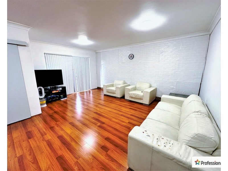 6/28 Weigand Avenue, Bankstown NSW 2200