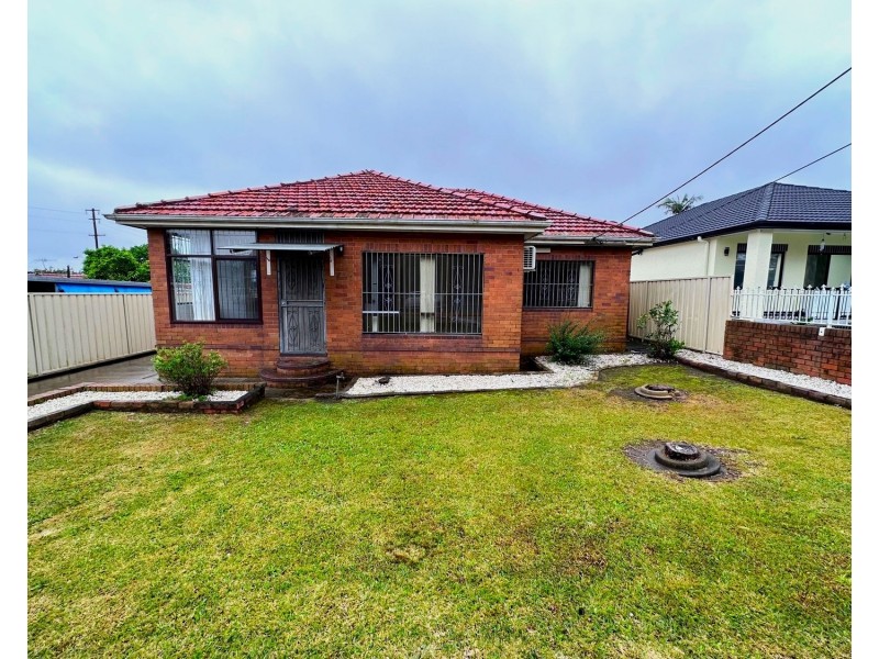 105 Norfolk Road, Greenacre NSW 2190