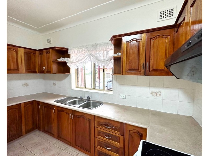 105 Norfolk Road, Greenacre NSW 2190