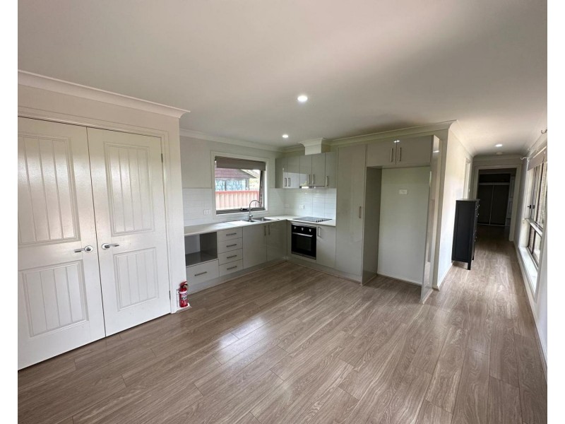 Rear/4A Rabaul Road, Georges Hall NSW 2198