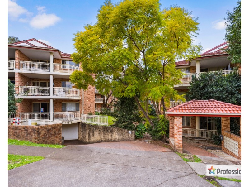 17/75 Cairds Avenue, Bankstown NSW 2200