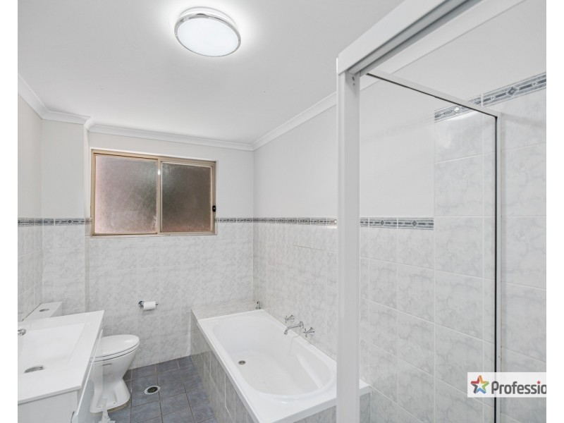 17/75 Cairds Avenue, Bankstown NSW 2200