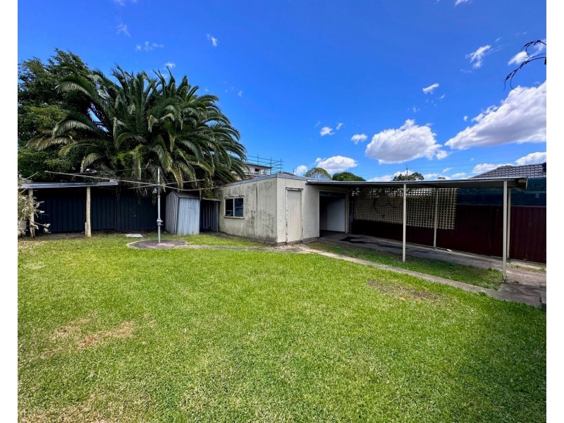 8 Lambert Street, Yagoona NSW 2199