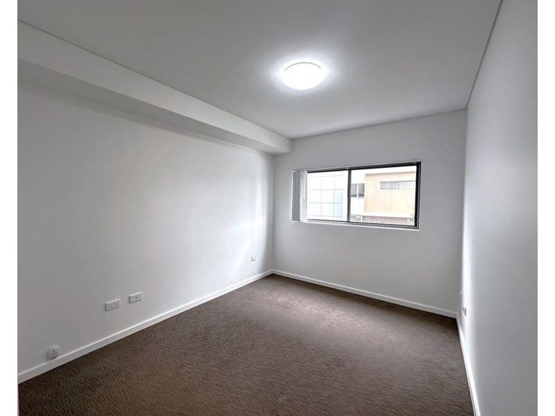 102/33 Percy Street, Bankstown NSW 2200