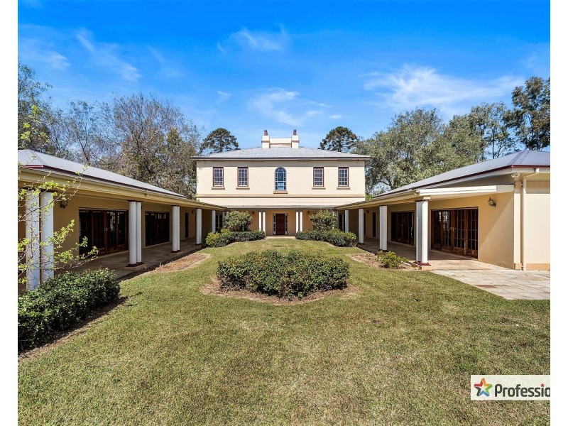 14 Horningsea Park Drive, Horningsea Park NSW 2171