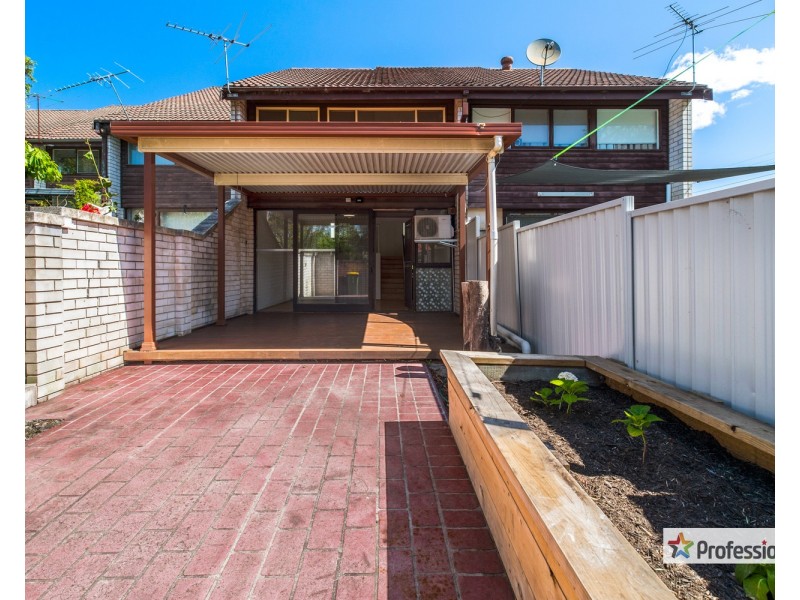 2/232 Old Kent Road, Bankstown NSW 2200
