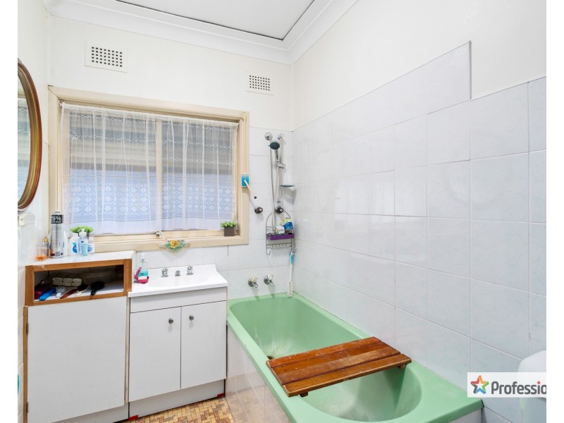 668 Hume Highway, Yagoona NSW 2199