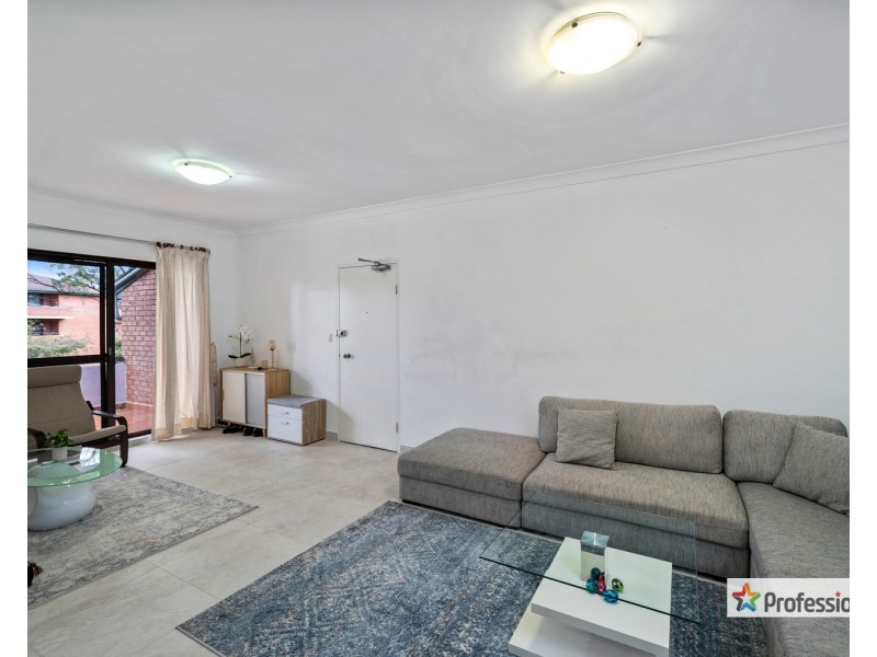 12/21 Myrtle Road, Bankstown NSW 2200