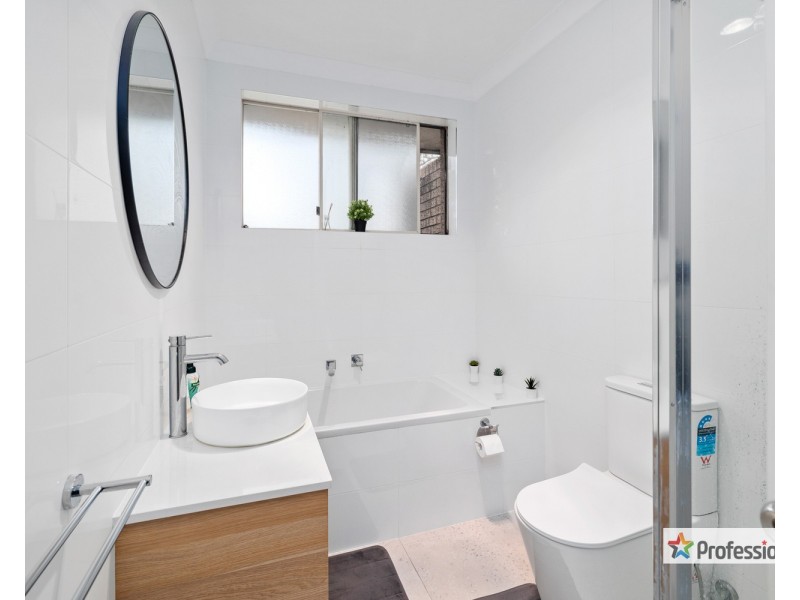 12/21 Myrtle Road, Bankstown NSW 2200