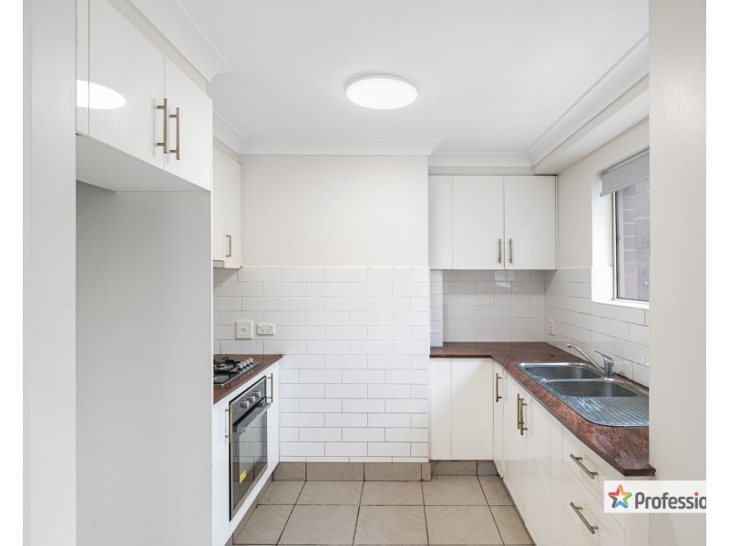 2/53 Meredith Street, Bankstown NSW 2200