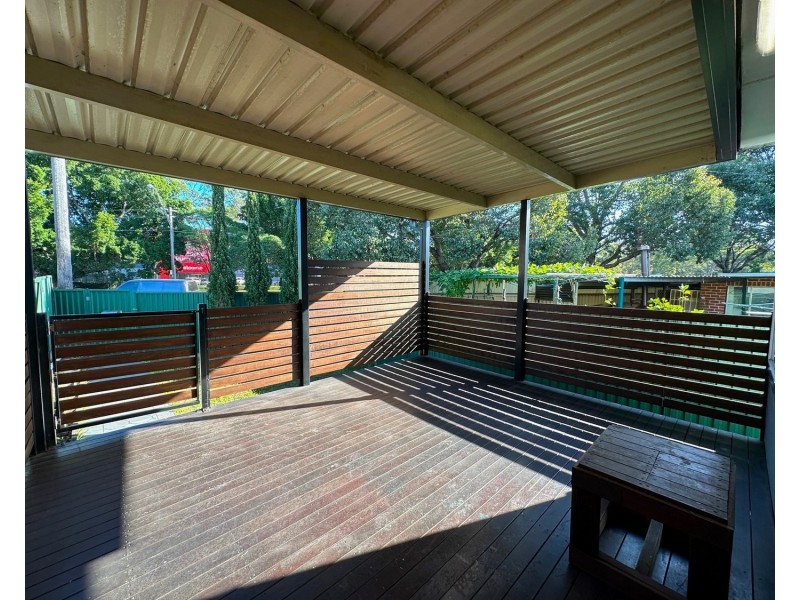 2E Hillcrest Avenue, Greenacre NSW 2190