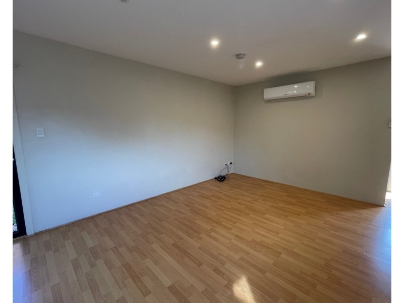 50A Mariner Road, Illawong NSW 2234