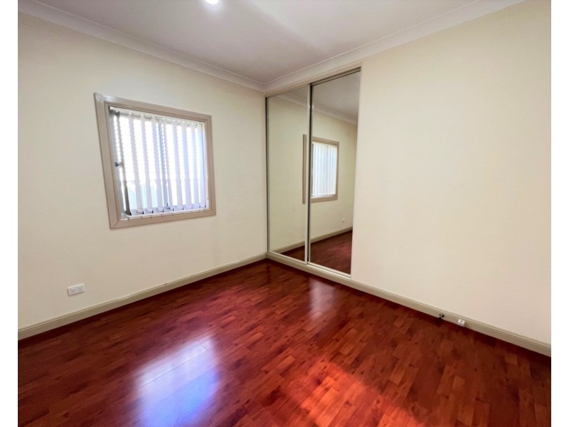 10 Ada Street, Kingsgrove NSW 2208