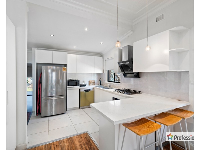 14 Market Street, Condell Park NSW 2200