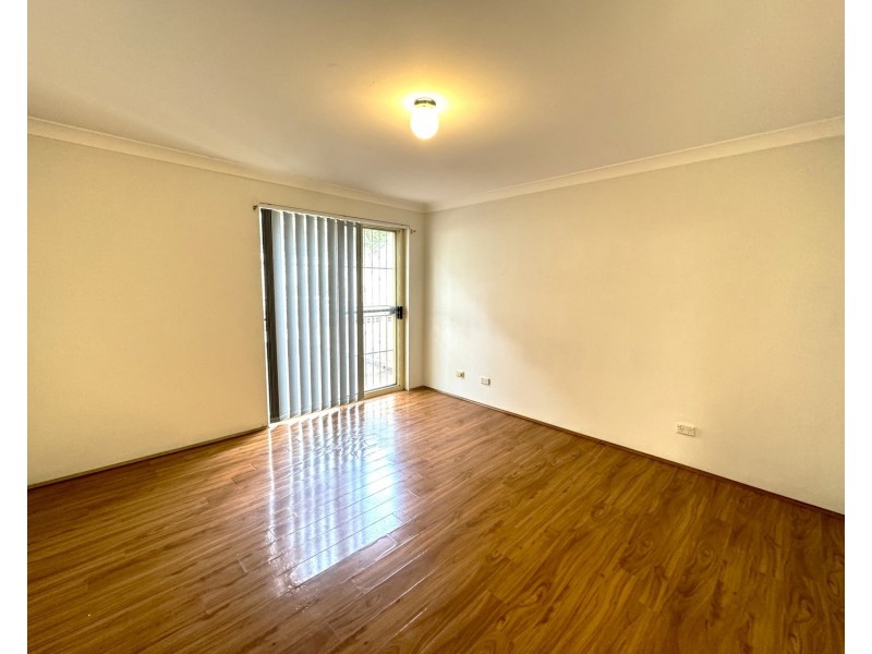 1/12-14 Dellwood Street, Bankstown NSW 2200