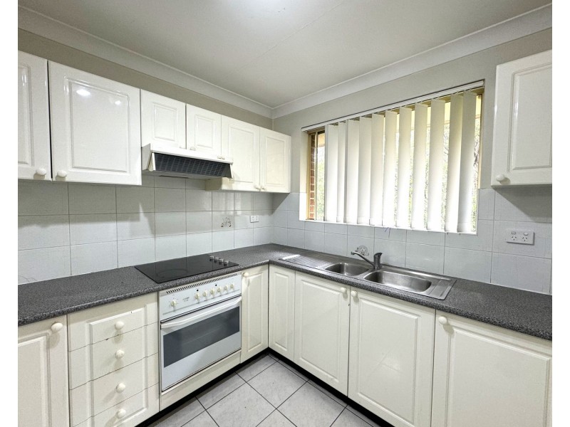 14/64 Cairds Avenue, Bankstown NSW 2200