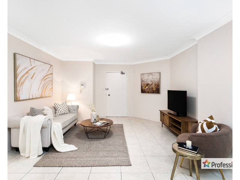 6/7 Cross Street, Bankstown NSW 2200
