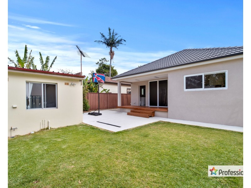 96 Renown Avenue, Wiley Park NSW 2195