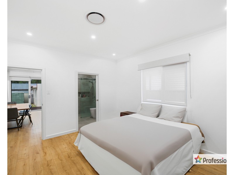 96 Renown Avenue, Wiley Park NSW 2195