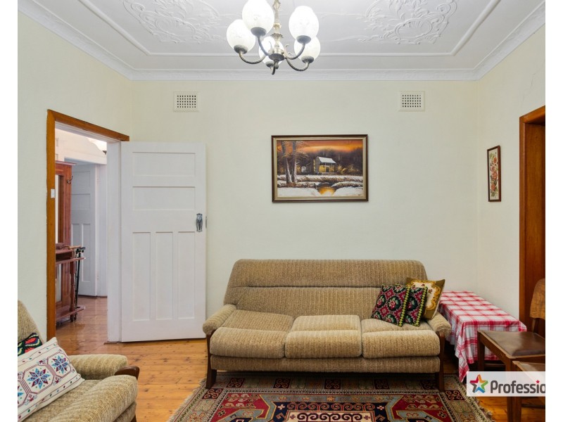 28 Gardenia Avenue, Bankstown NSW 2200