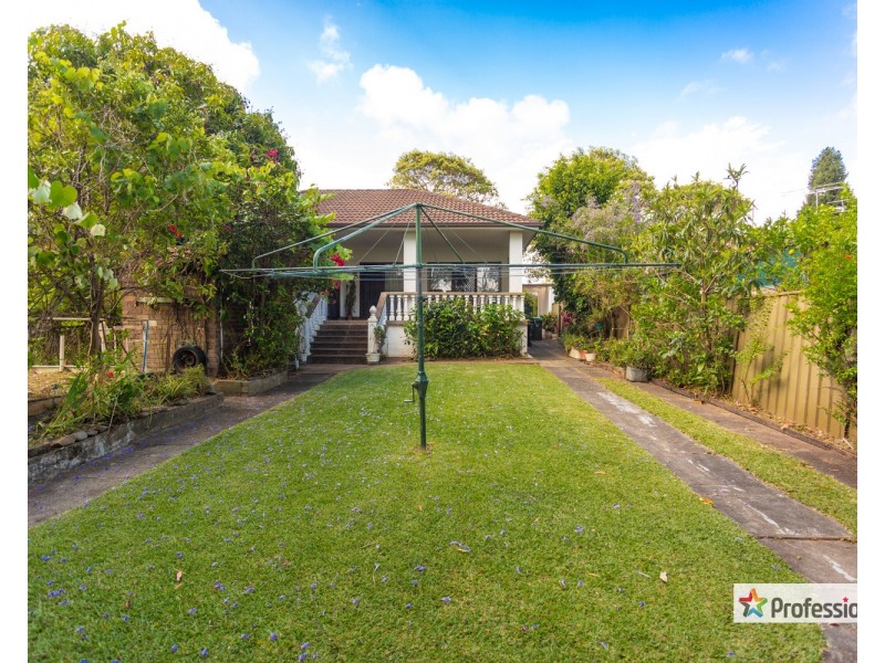 28 Gardenia Avenue, Bankstown NSW 2200