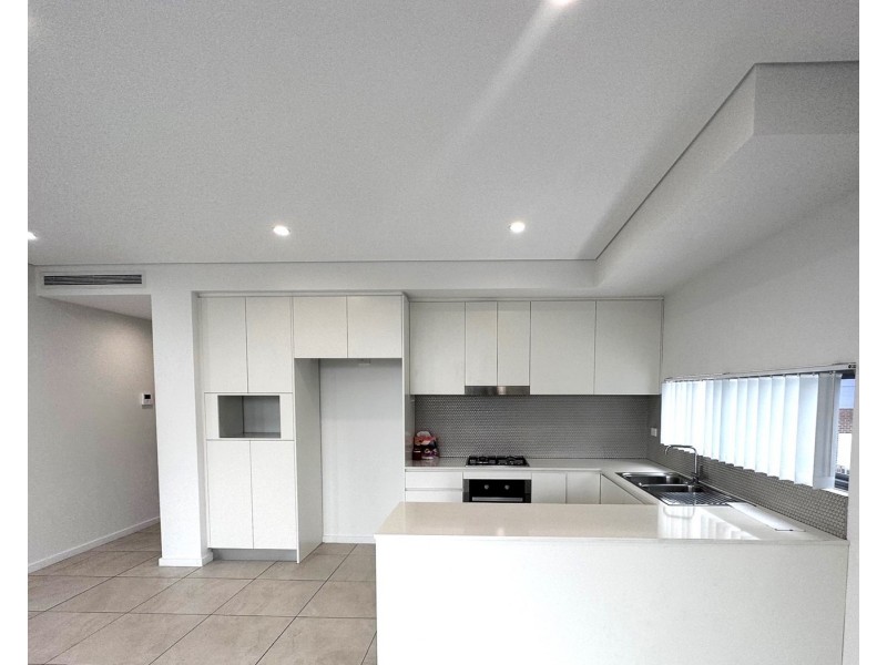 102/33 Percy Street, Bankstown NSW 2200