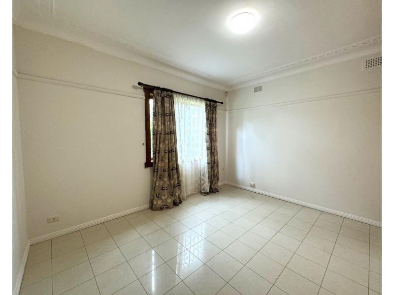 136 Wattle Street, Punchbowl NSW 2196