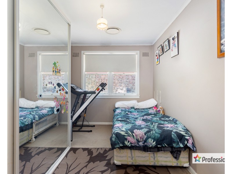 12 Kentucky Road, Riverwood NSW 2210