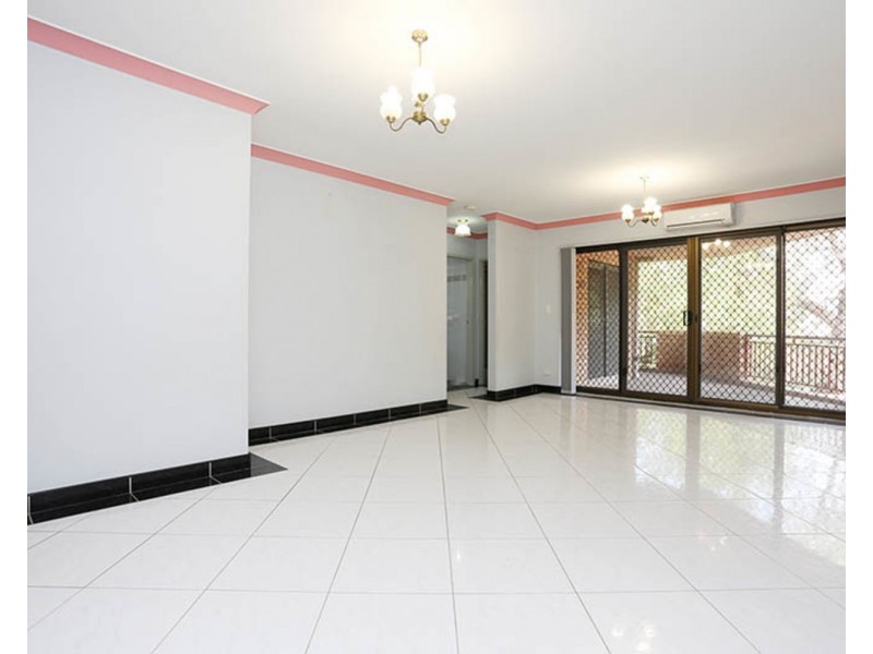 4/1-5 Dudley Avenue, Bankstown NSW 2200