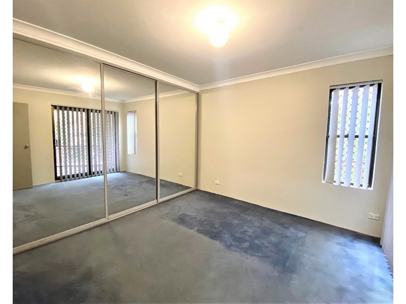 4/1-5 Dudley Avenue, Bankstown NSW 2200