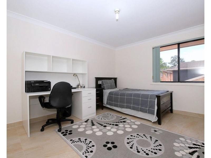 5/19 Balmoral Crescent, Georges Hall NSW 2198