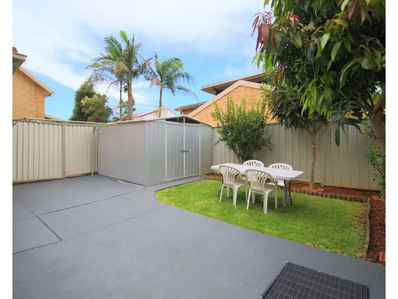 5/19 Balmoral Crescent, Georges Hall NSW 2198