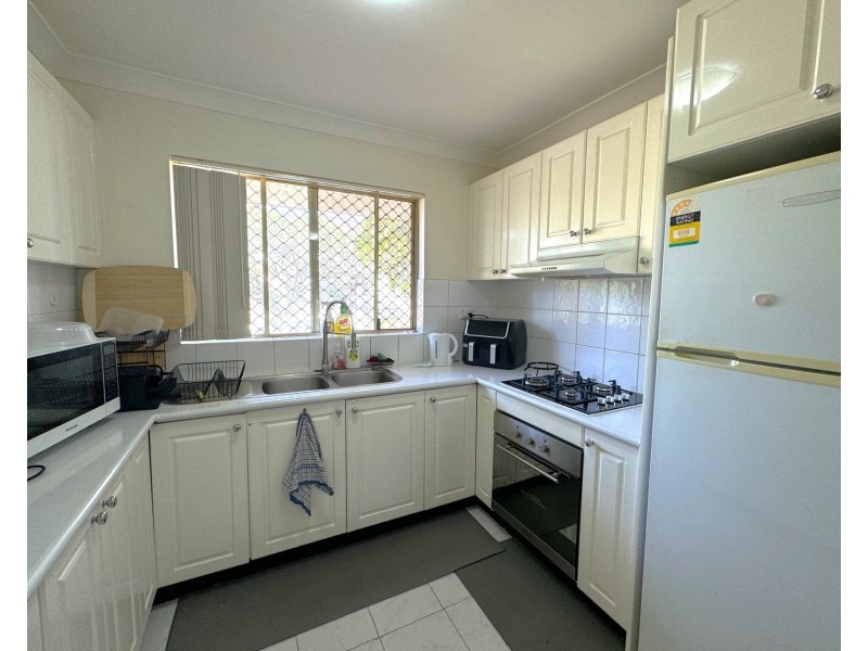 4/45 Reynolds Avenue, Bankstown NSW 2200