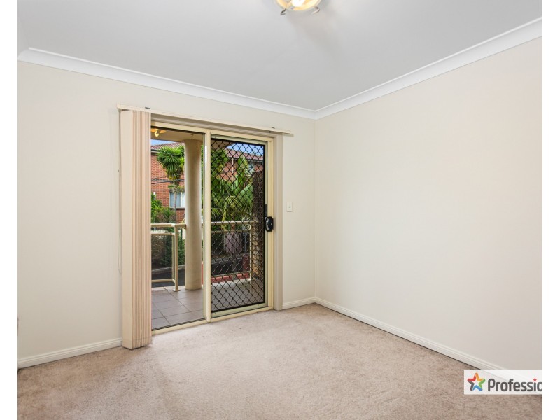 5 Price Lane, Bankstown NSW 2200