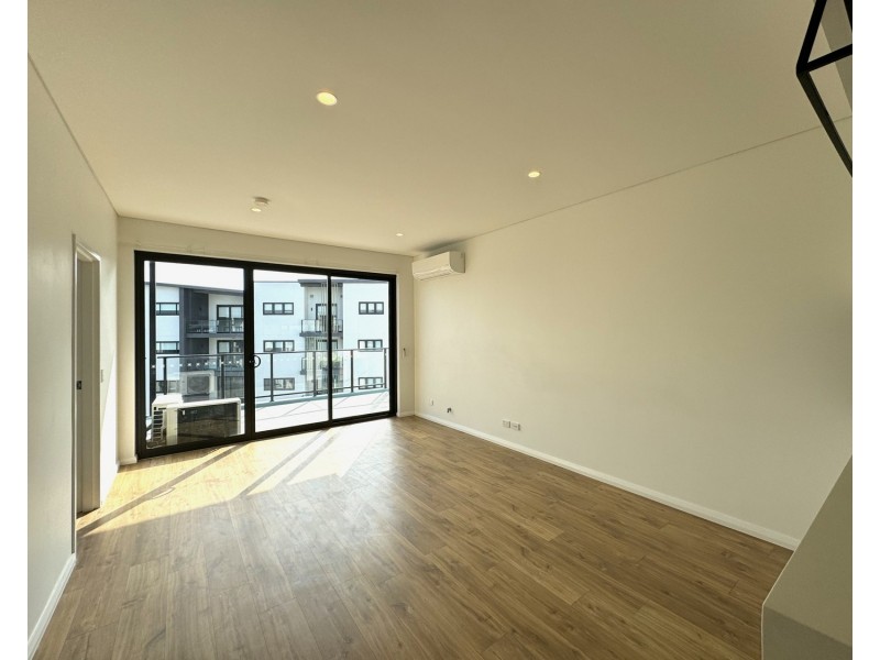 405/114 Northcote Road, Greenacre NSW 2190