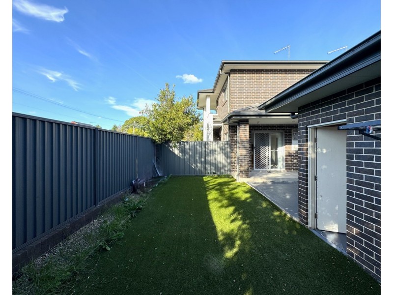 71 Railway Parade, Condell Park NSW 2200