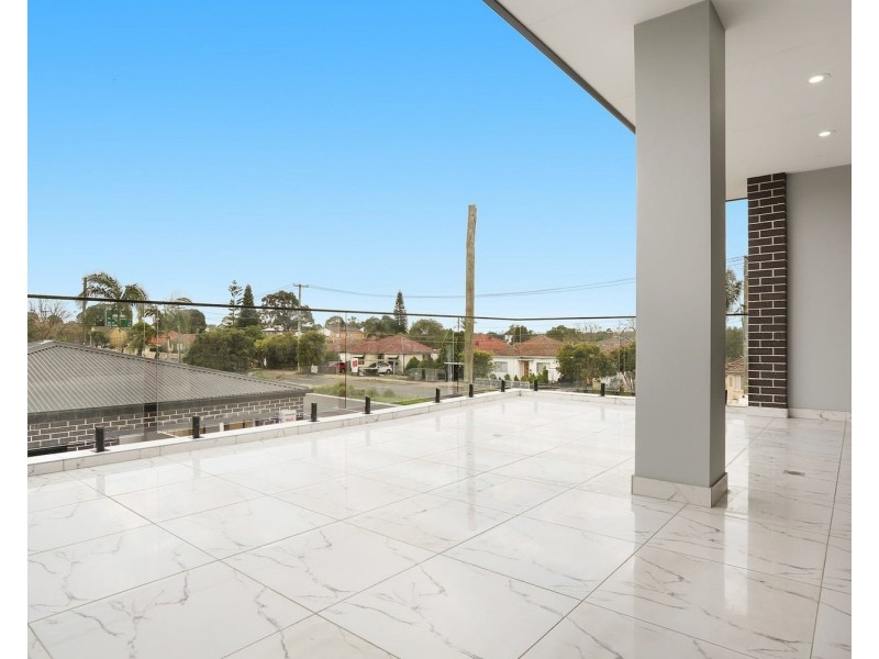 3 Napoleon Road, Greenacre NSW 2190