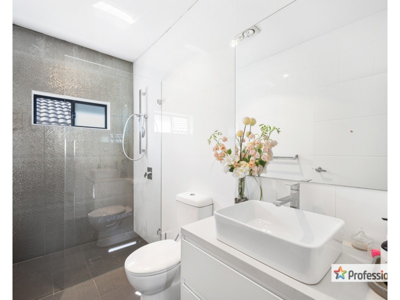 20 Dudley Road, Guildford NSW 2161