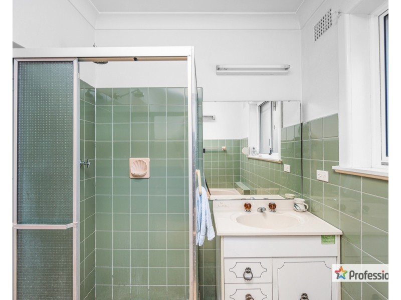 40 Keats Avenue, Riverwood NSW 2210