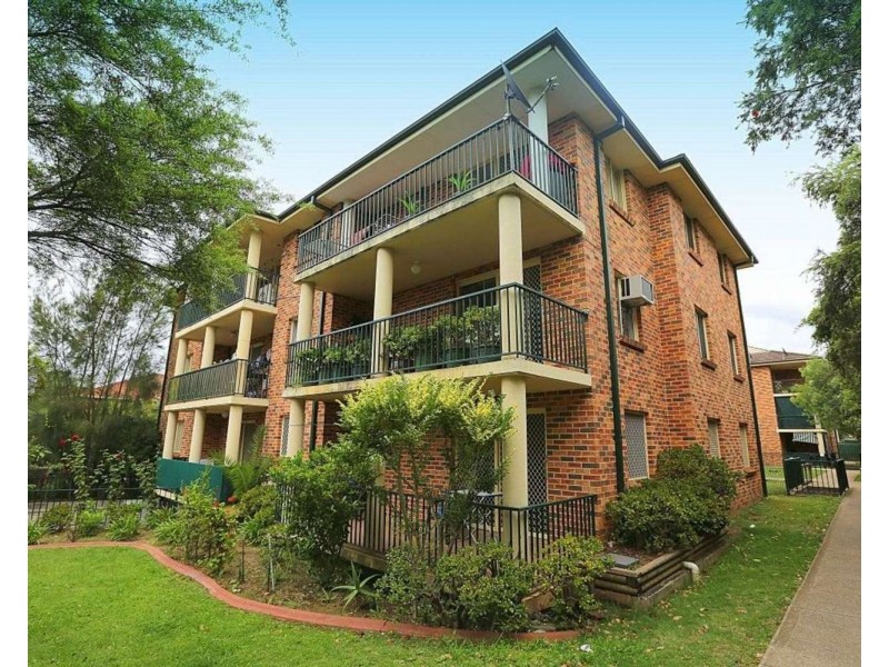 4/142-144 Meredith Street, Bankstown NSW 2200