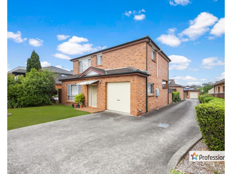 1/75 Queen Street, Revesby NSW 2212