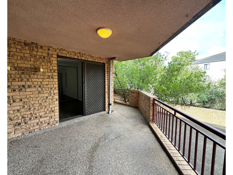 4/1-5 Dudley Avenue, Bankstown NSW 2200