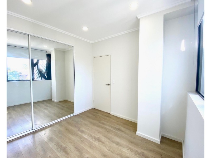 204/26 Cairds Avenue, Bankstown NSW 2200